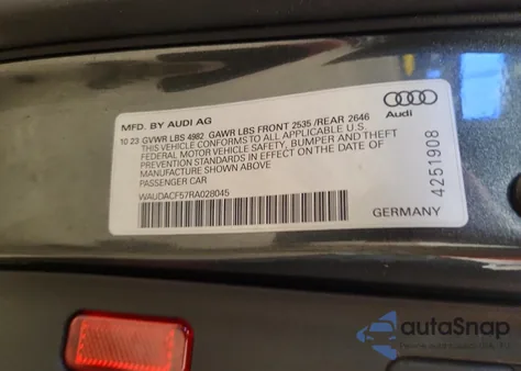 2024 Audi A5 Premium 45 z USA, uszkodzony, nr VIN WAUDACF57RA028045